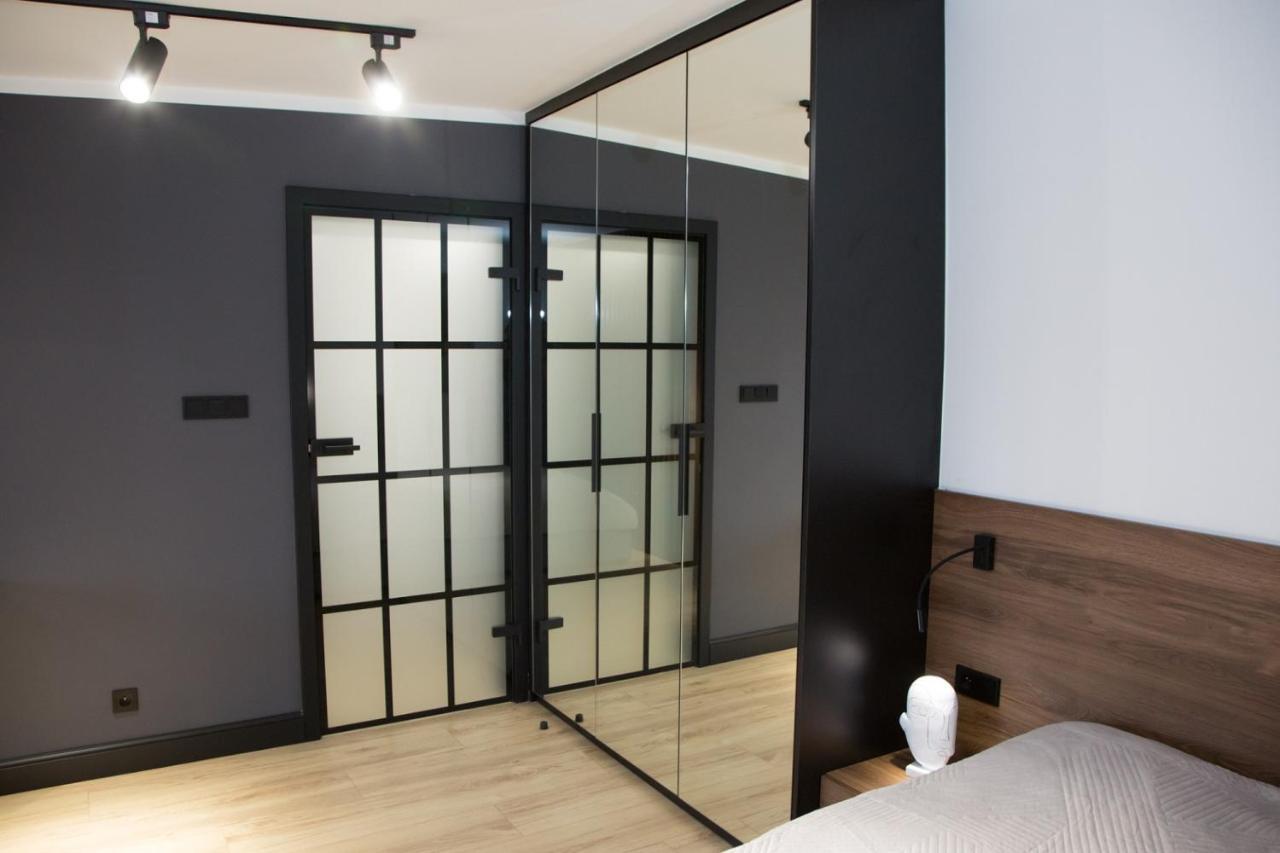 Apartament Neptun Centrum Gliwice Esterno foto