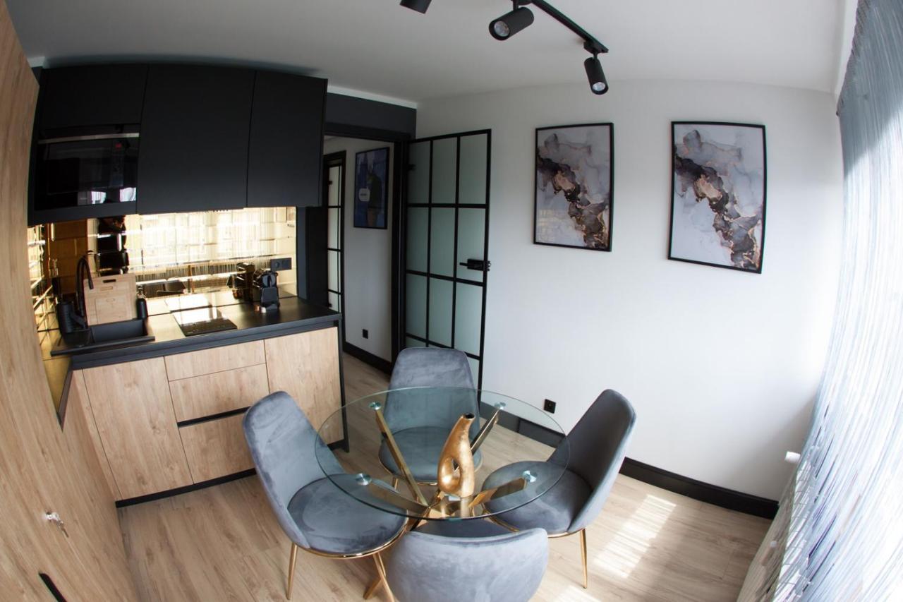 Apartament Neptun Centrum Gliwice Esterno foto